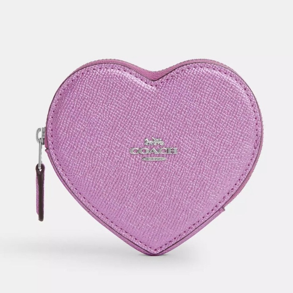 🥰 New Coach Heart Coin Case Silver/Metallic Lilac